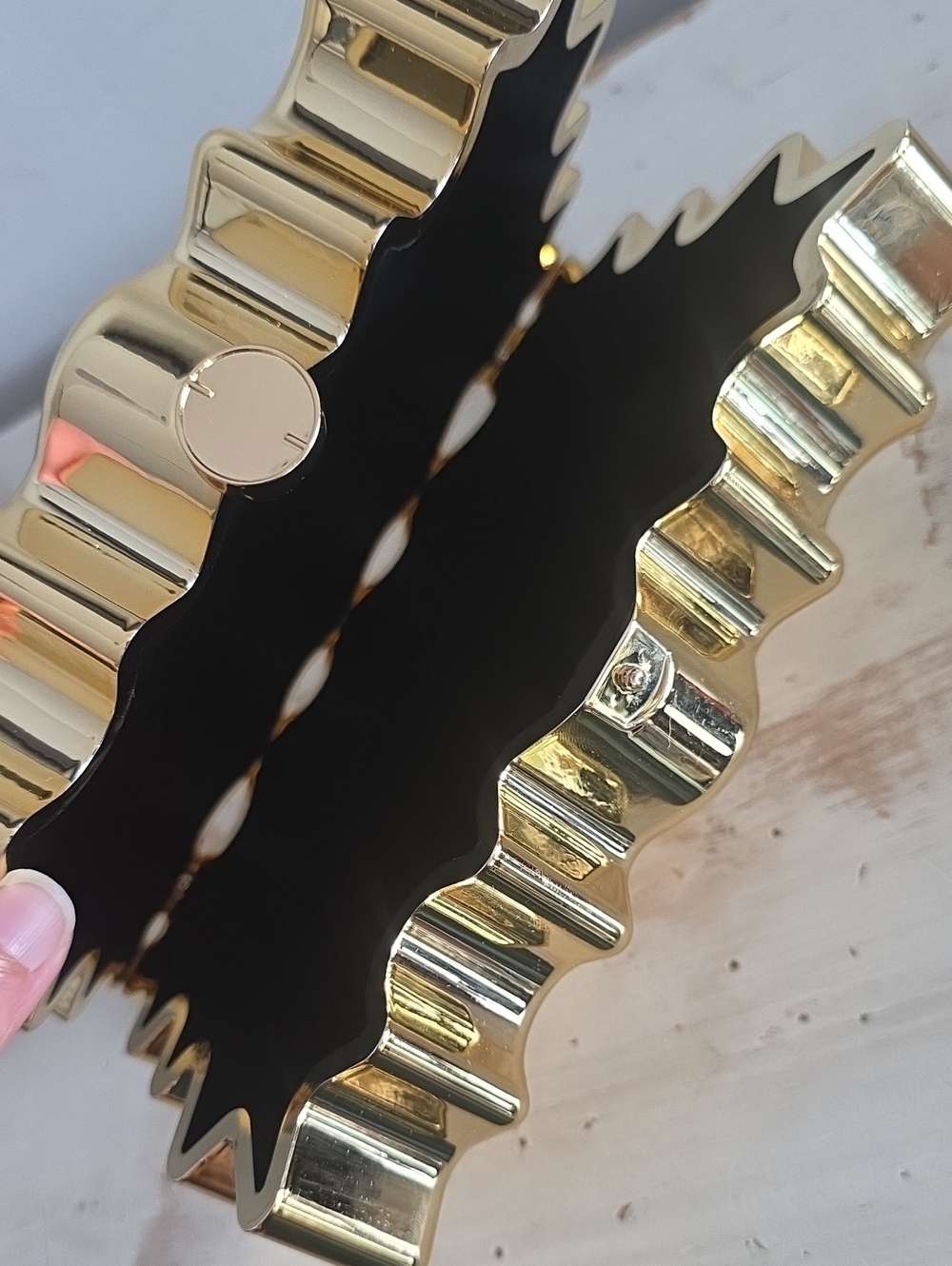 Cult Gaia Paloma Clutch In Shiny Gold - Picture 9 of 13